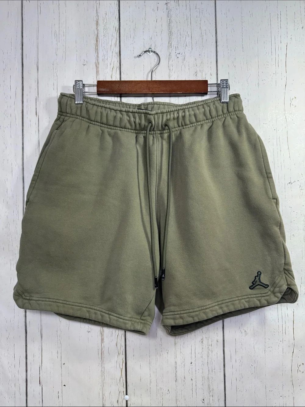 Jordan Olive Green Fleece Sweat Shorts Size M Athletic Lounge Casual Workout